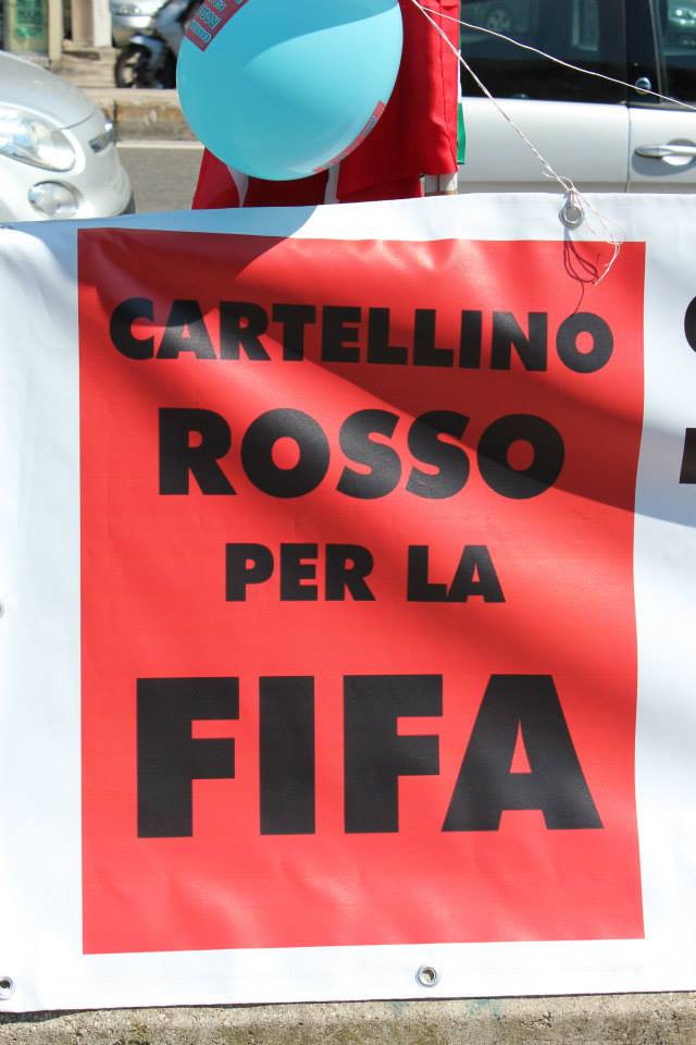 Manifestazione unitaria -Un calcio alla Schiavitù - Napoli 24 aprile 2015
